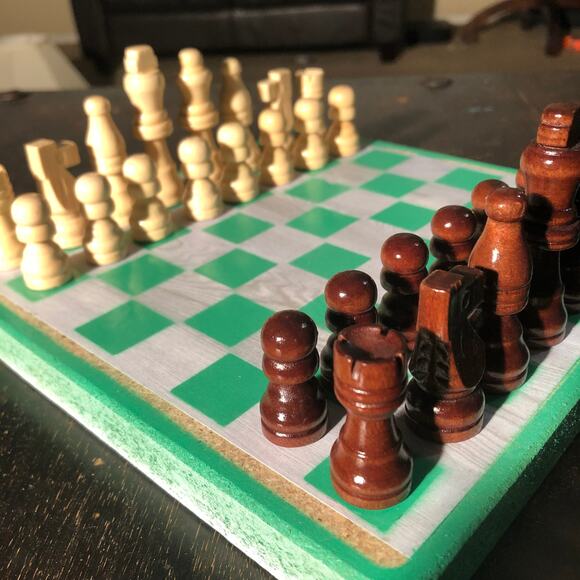 Scrapbook Chess Set - Green Mint - Picture 4 of 11